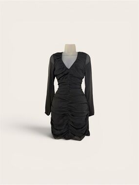 a new day Black Ruched V-Neck Long Sleeve Dress